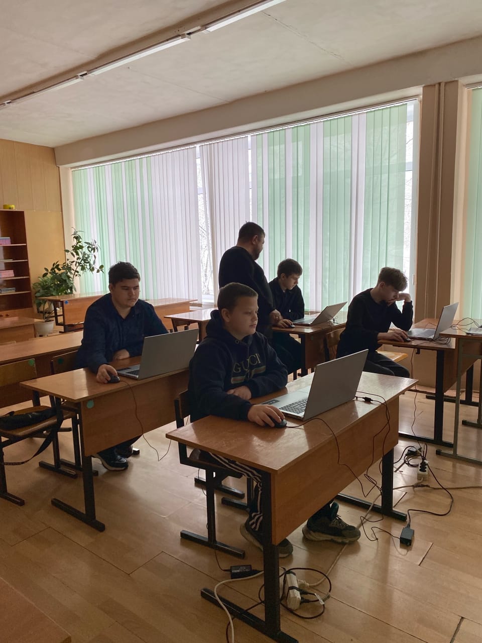 БрГУ подарил братским школьникам «Билет в будущее»: в университете прошли профессиональные пробы